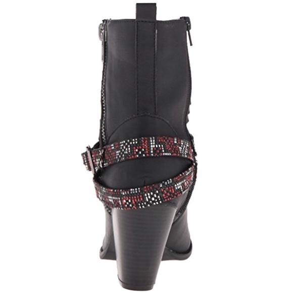 Black Boho Chic Beaded Belted Embellished Boots - Picture 4 of 6